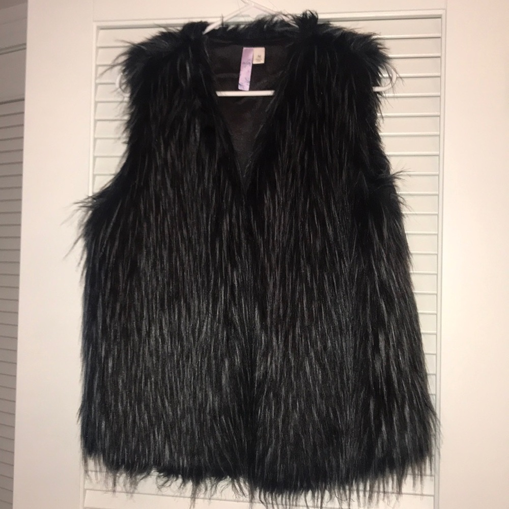 Francesca’s Feather Vest
